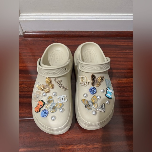 CROCS Shoes - CROCS Women’s Beige with Colorful Charms